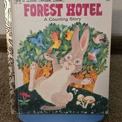 A Little Golden Book 1972 Forest Hotel A Counting Story