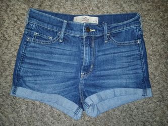 Hollister shorts size 1