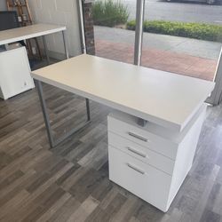 Set Of Three Matching Desks. 