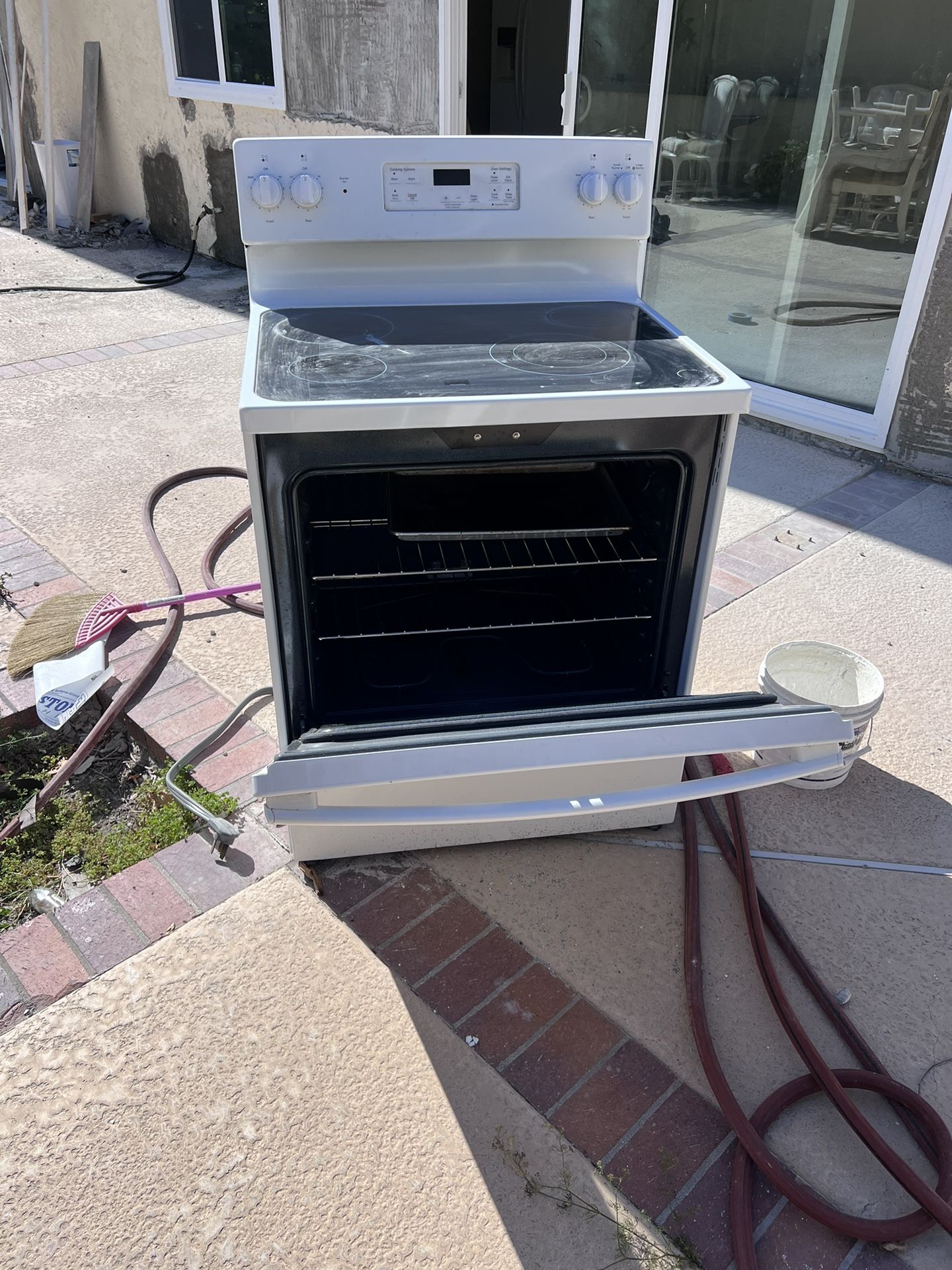 Electric Stove GE