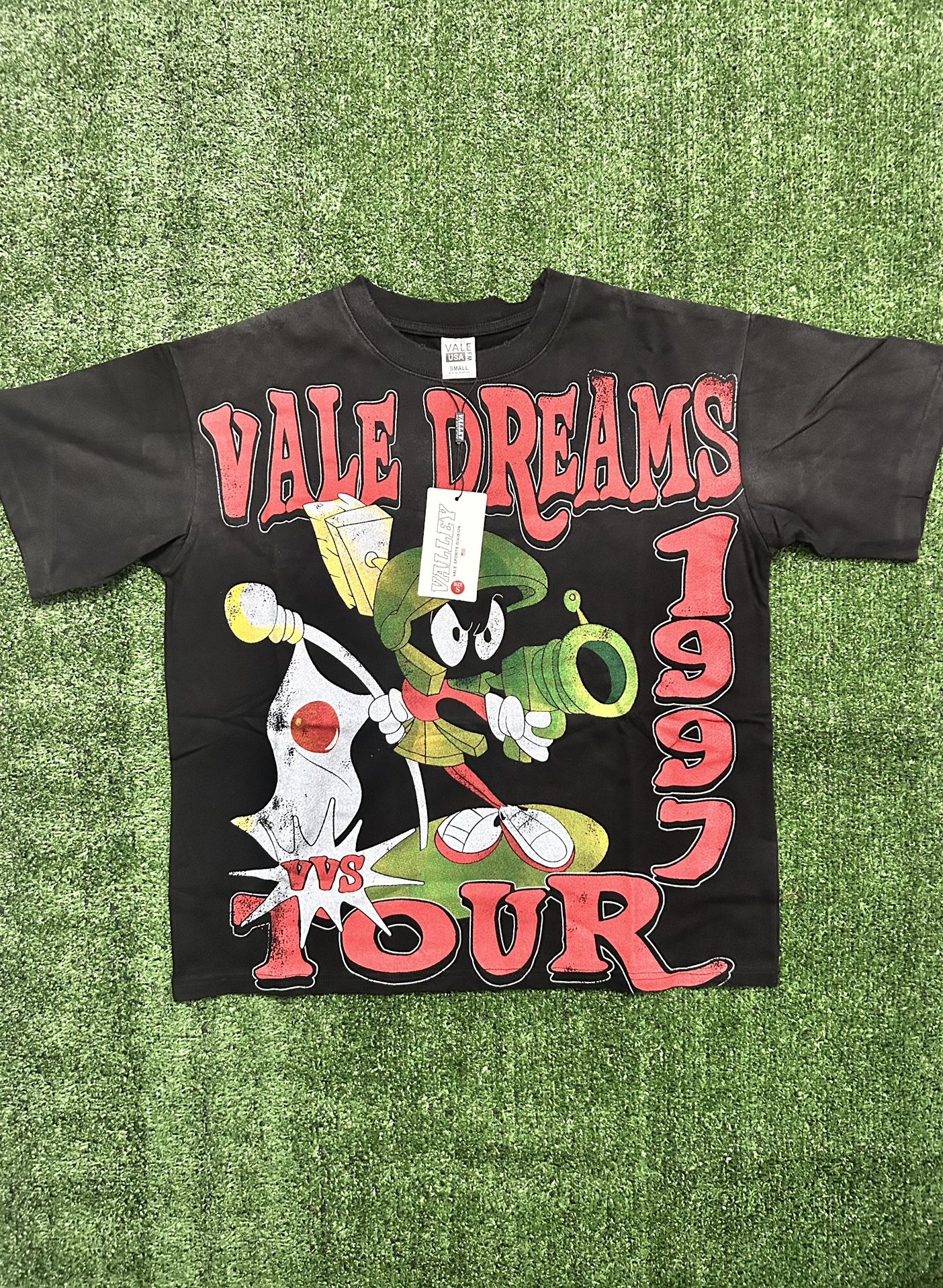 Vale Forever Marvin Martian Dreams Tee