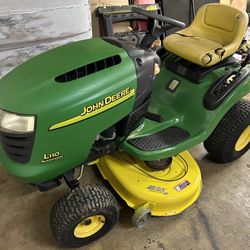 John Deer L110 