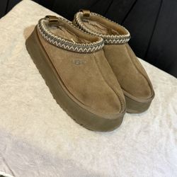 Ugg Tazz Slippers