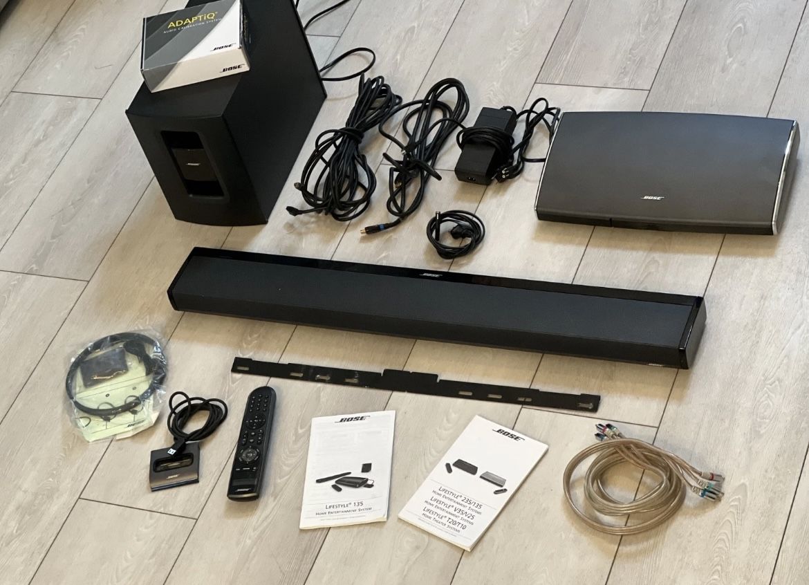 Bose Lifestyle 135 Home Theater System - Excellent Condition