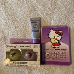 Hello kitty The Creme Shop Lot Mask Bath Bomb Lavender