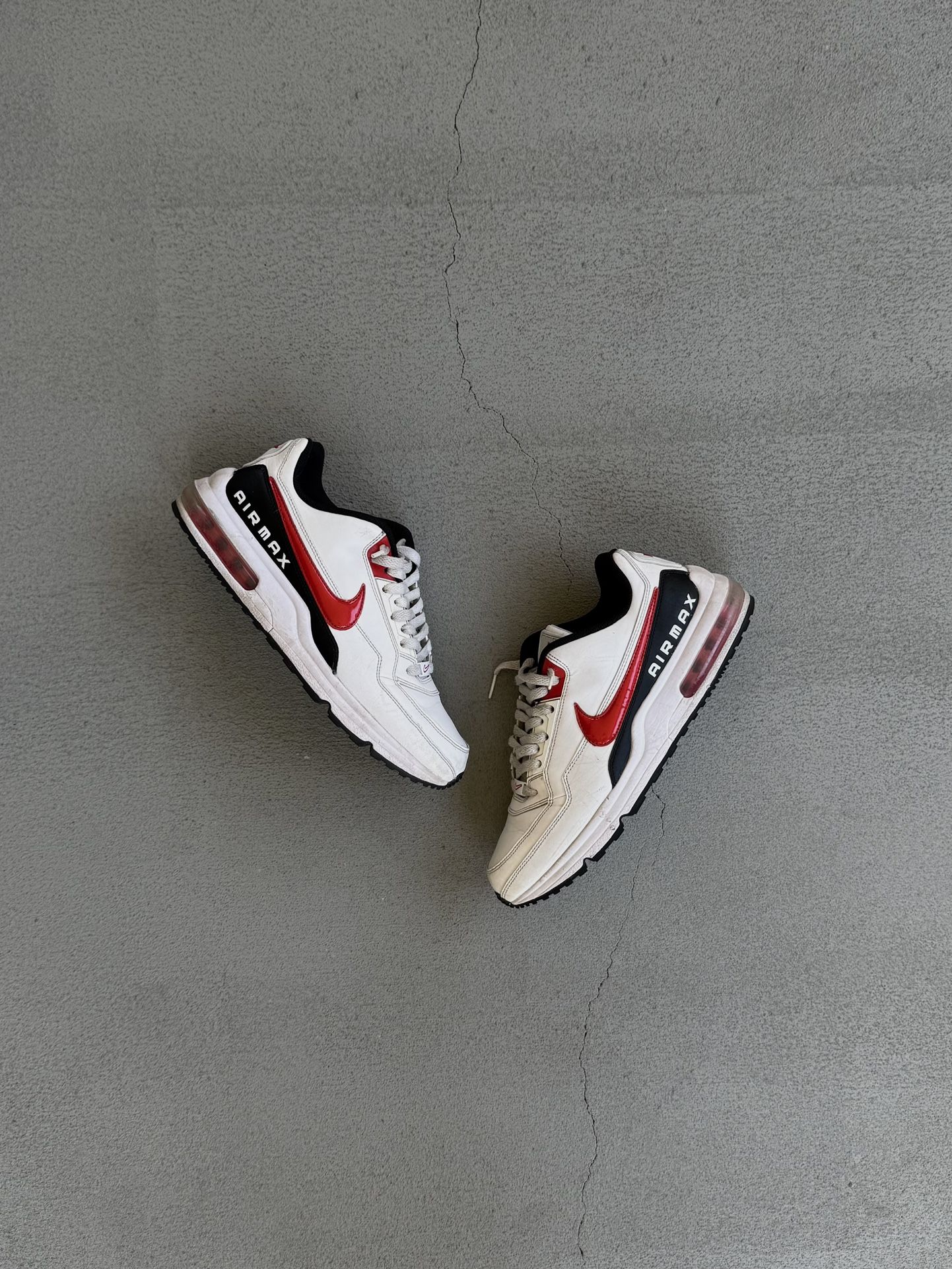 MEN'S NIKE AIR MAX LTD3 SNEAKERS