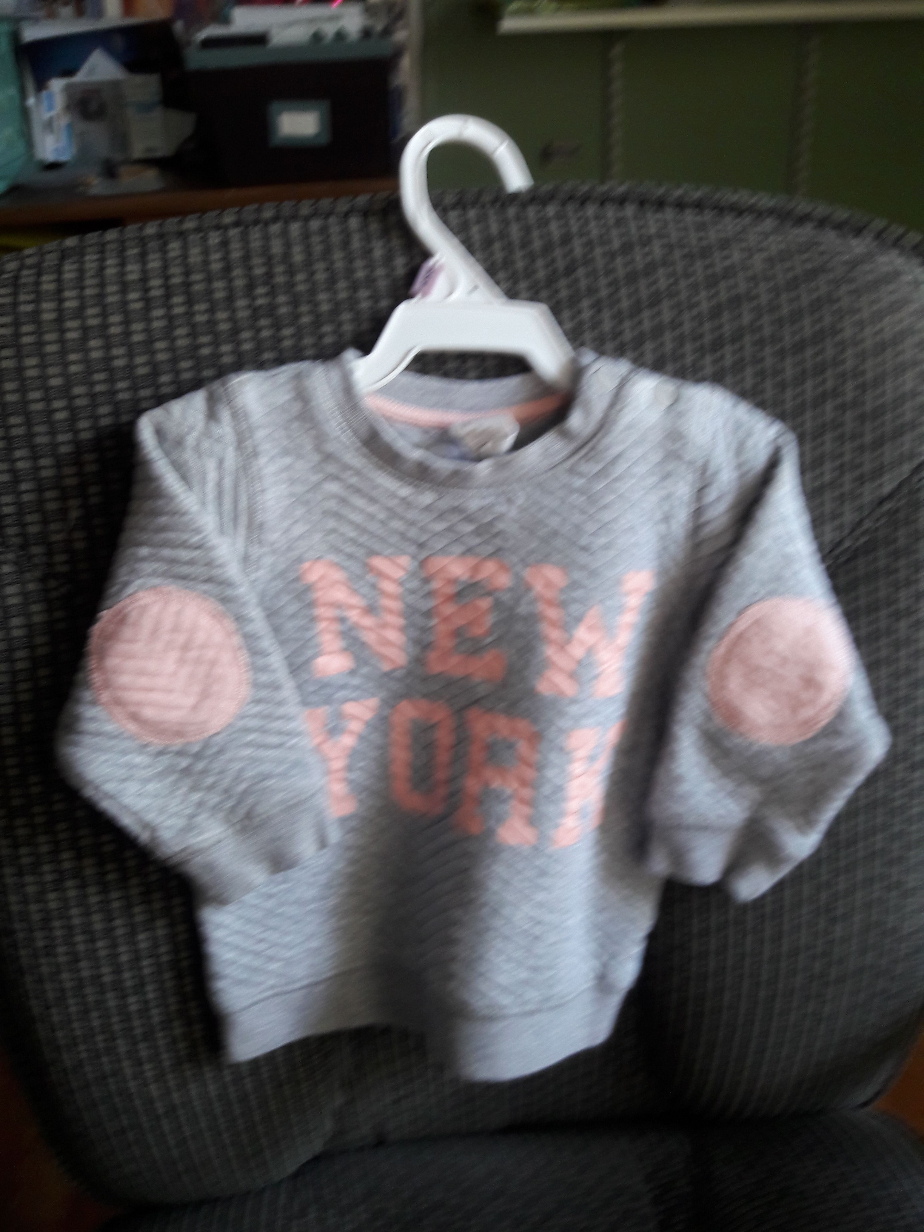 H&M "NY" sweater