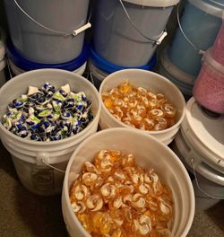 Laundry detergent Pods/ Laundry Detergent/ Dish Soap/ Car Wash Soap/ Fabric Softener/ Scent beads & More