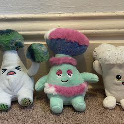 Living On The Veg Mushrooms Plushies