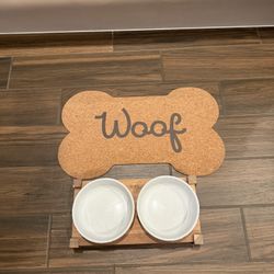 Never Used Dog Feeding Station & Mat