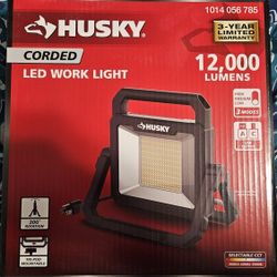 HUSKY 12,000 LUMENS LED WORK LIGHT CORDED