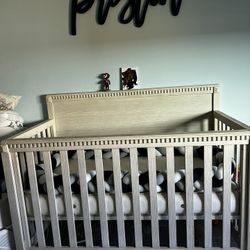 Pottery Barn:Rory 4-In-1 Convertible Crib (never slept in) 600 obo