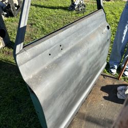 1(contact info removed) C10 /GMC PICKUP Doors (OEM)