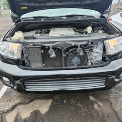 Black Toyota Sequoia 