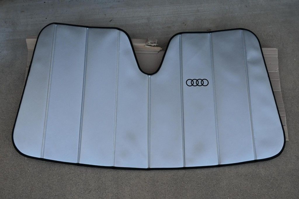 Audi Q5 OEM Sun Shade