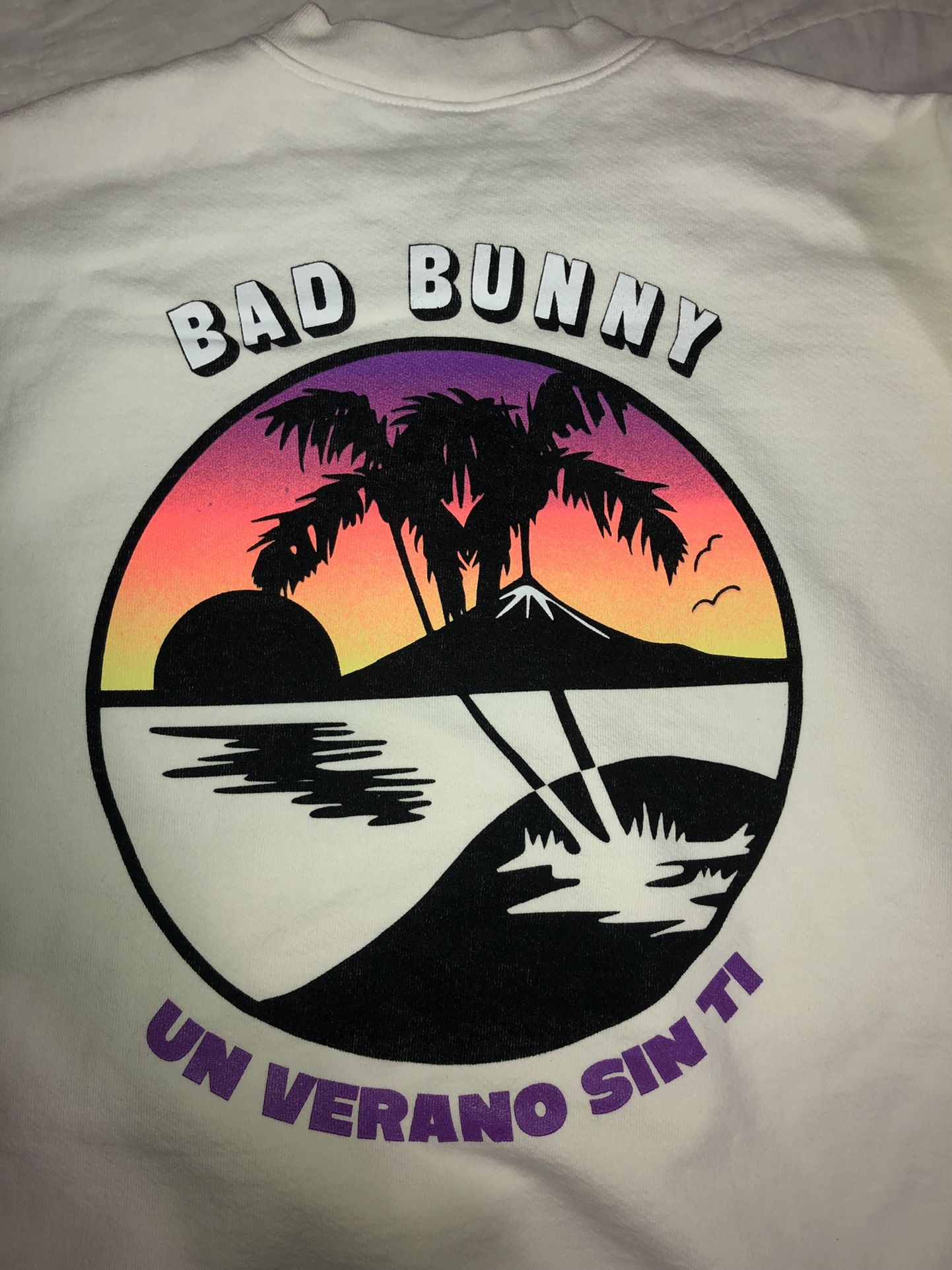 Bad Bunny Un Verano Sin Ti Official Merch Pullover 