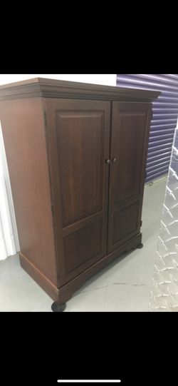 Armoire