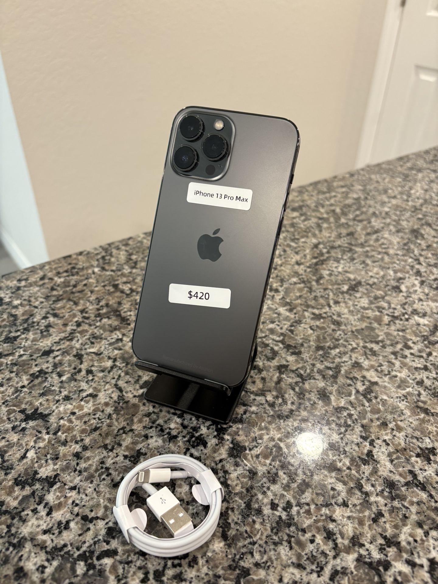 iPhone 13 Pro Max (Mint Condition)