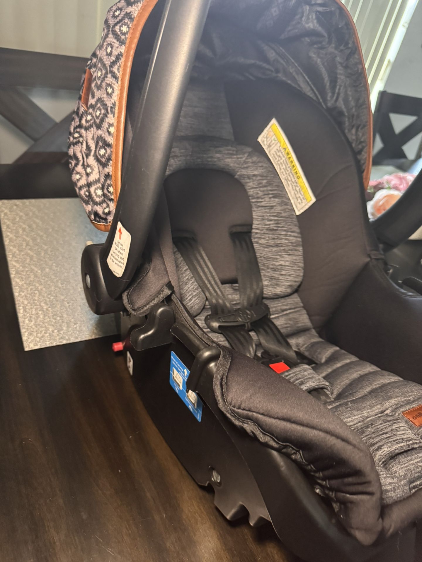 Monbebe Baby Carseat With Base