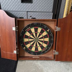 Quality Dart Board and Cabinet