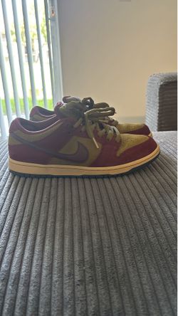 Nike SB low “ olive flak” sz 8