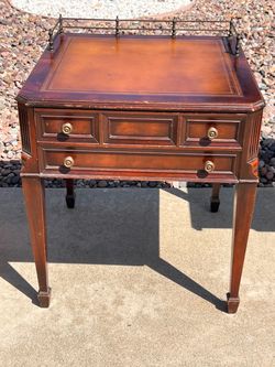Night stand (vintage)