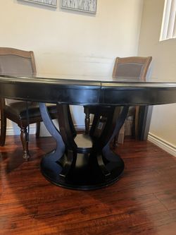 Dows Extendable Oval Solid Wood Top Dining Table