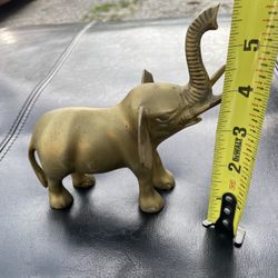 Gold Metal Elephants 