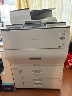 Large commercial copier Free  w extra print fluid