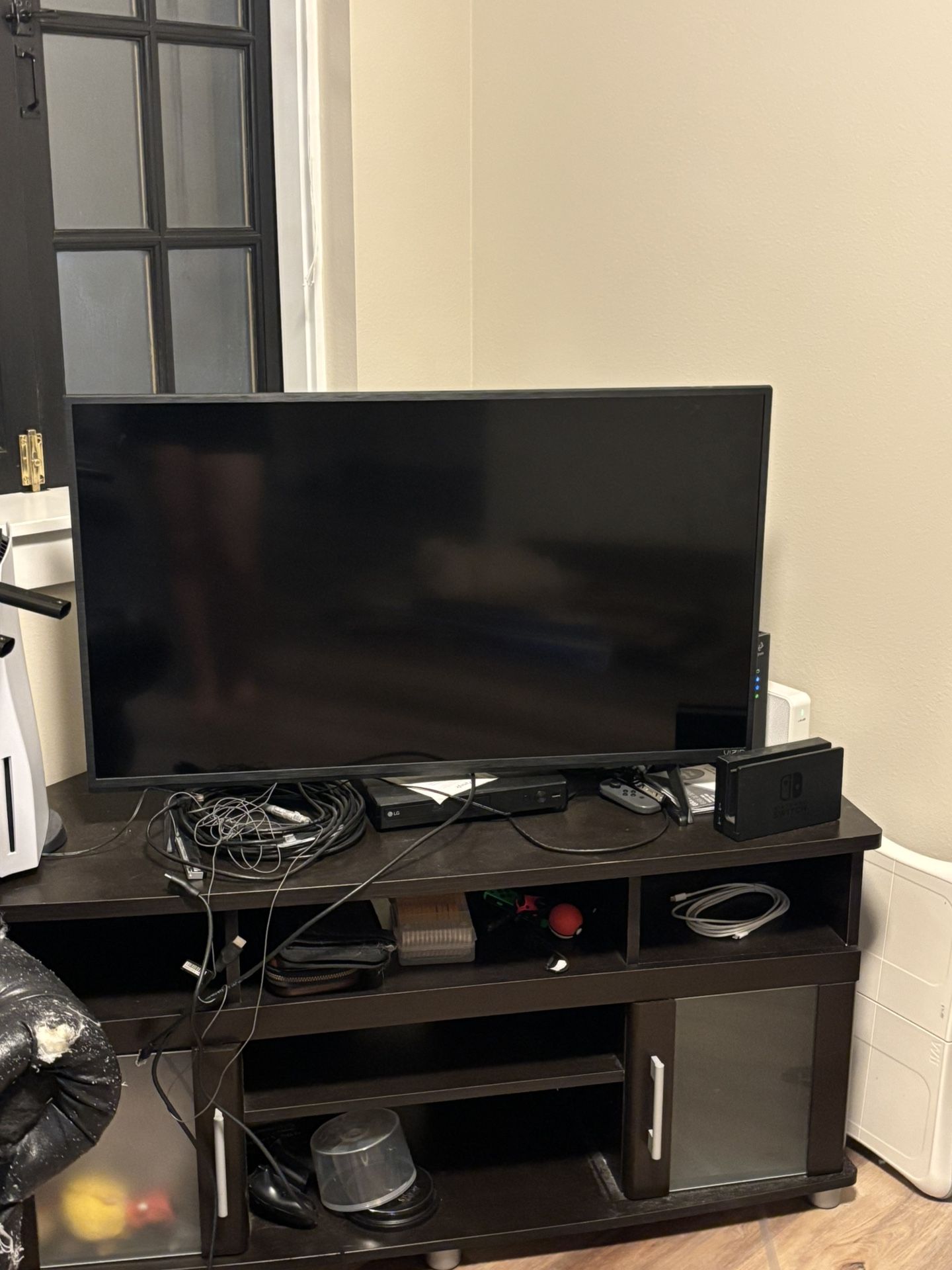 42in Visio Tv