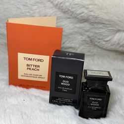 Brand new Tom Ford Oud Wood 7.5ml + bitter Peach 1.5 sample