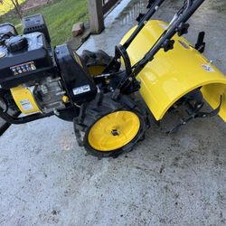 New Champion 22” Counter Rotating Tine Tiller 224cc Engine. Tested. Must Pickup