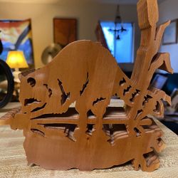 Raccoon  T  1”1/2” L 6” H 6”  Redwood 