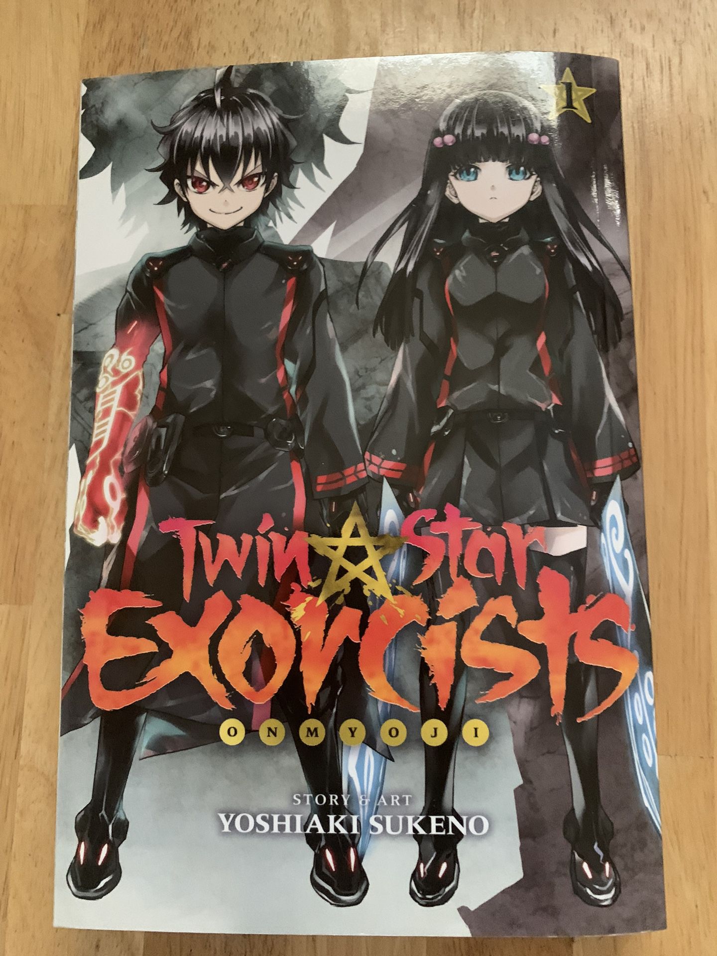 Twin Star Exorcist (Manga) Vol.1 