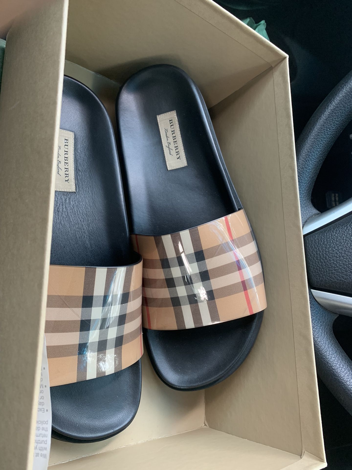 Antique BURBERRY SANDALS SIZE 41(8)