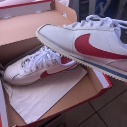 Nike Cortez