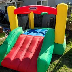 Little Tikes Junior Jumper With Slide