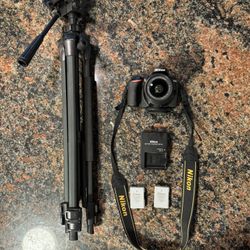 Nikon D5600 (DSLR) Camera