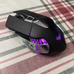 Wireless Gaming Mouse Rechargeable