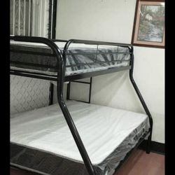 New Bunkbed Twin/Full With Mattresses Included ////Litera Nueva Con Colchones Incluidos 