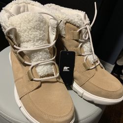 Sorel Women's Waterproof Casual Winter Boots