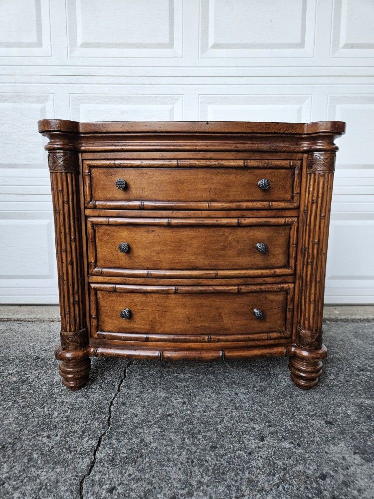 Tommy Bahama Island Estate Barbados Nightstand Bedside Chest