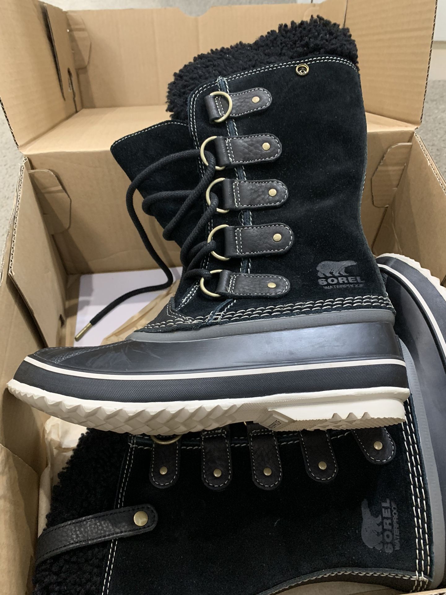 Sorel Waterproof Snow Boots Black