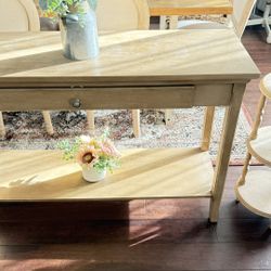 Farmhouse Entry table , Console Table, Round Side Table