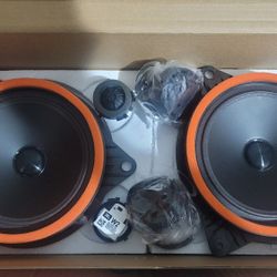 2021 - 2024 Toyota Tundra JBL Speakers 