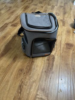 Dog Carrier New With Tag Never Used