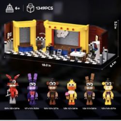 Five Nights Security Breach Stage" building block set