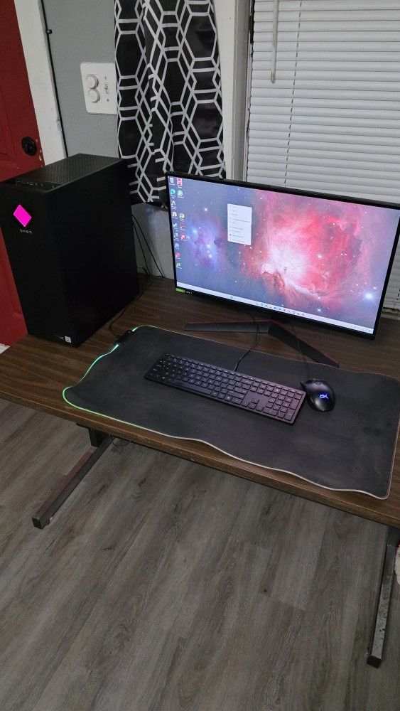 HP Omen 25L and Monitor 