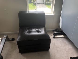 Contemporary style brand new leather sofa chair