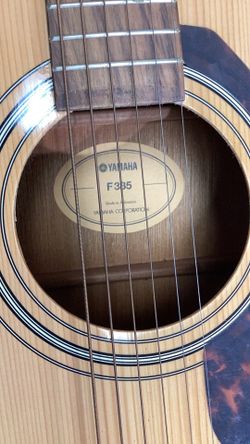 Yamaha acoustic guitar